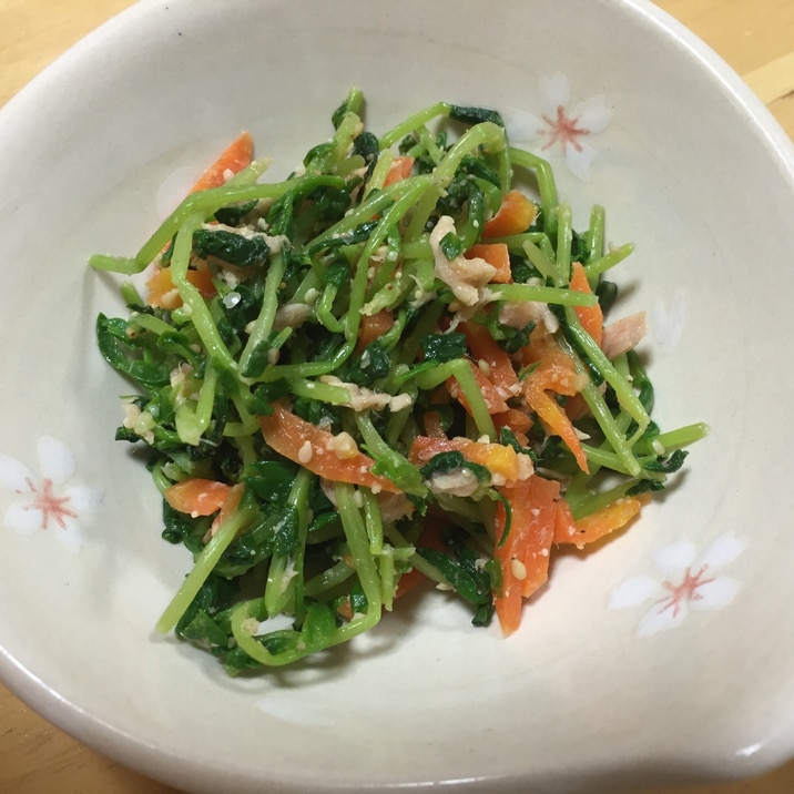 簡単!栄養たっぷり★豆苗と人参とツナの和え物